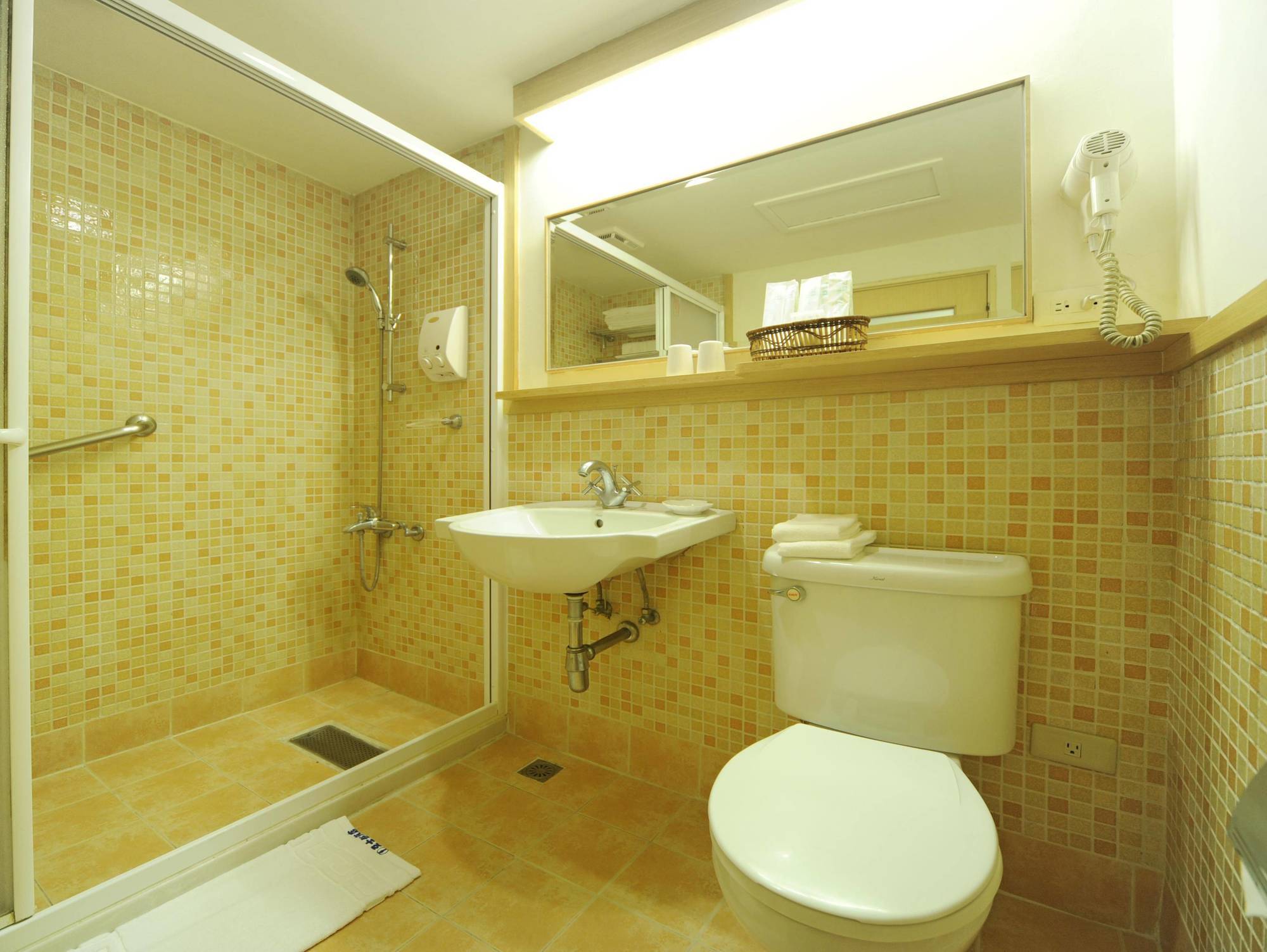 Astar Hotel Hualien Eksteriør billede