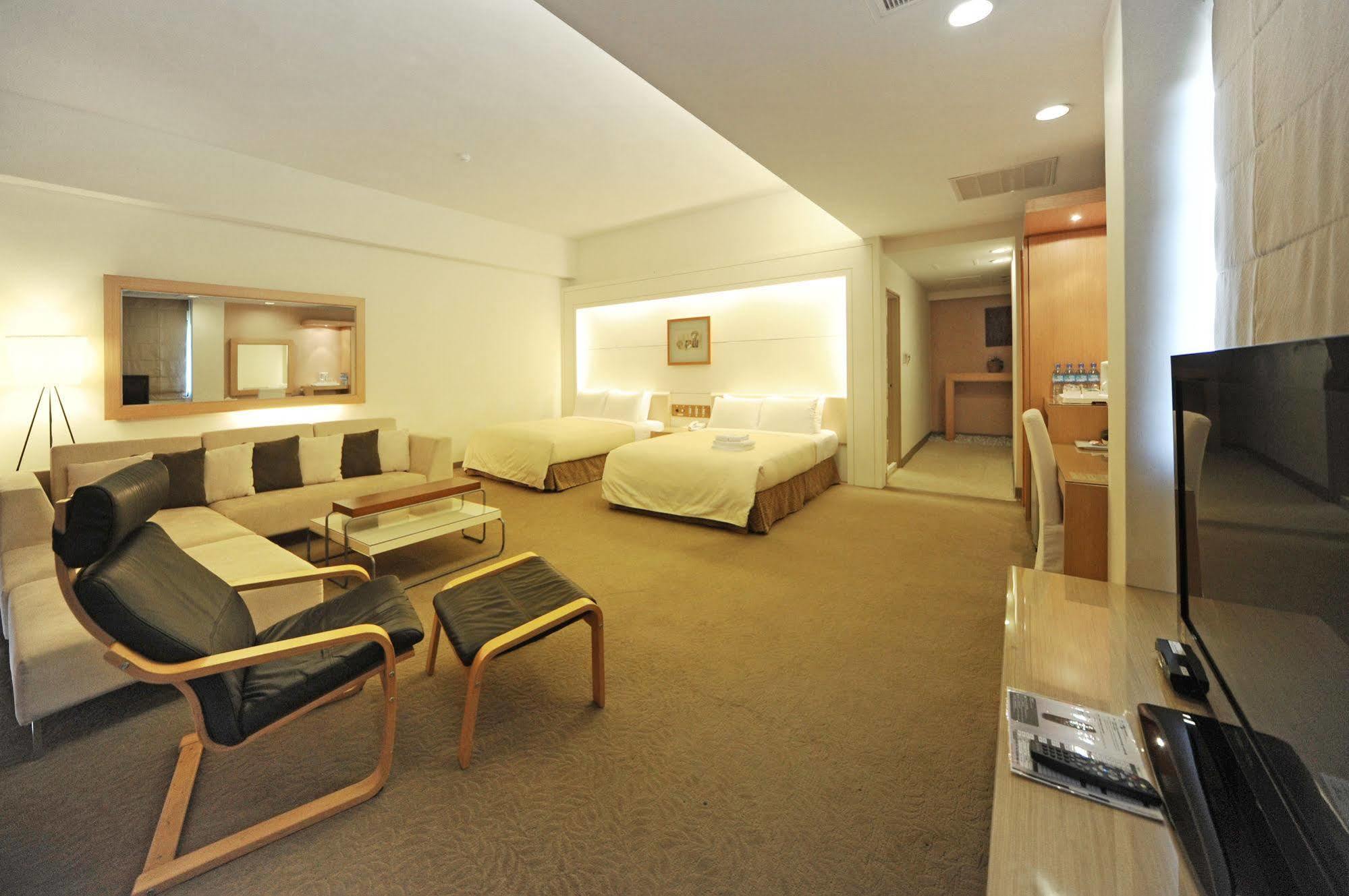 Astar Hotel Hualien Eksteriør billede